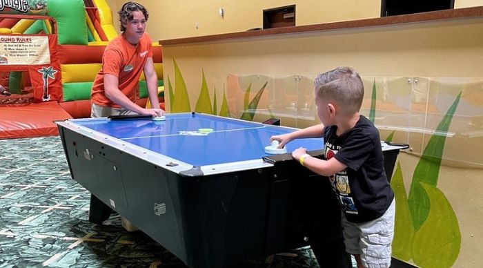 Air-Hockey-Corporate